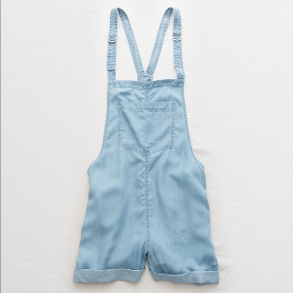 chambray overall shorts